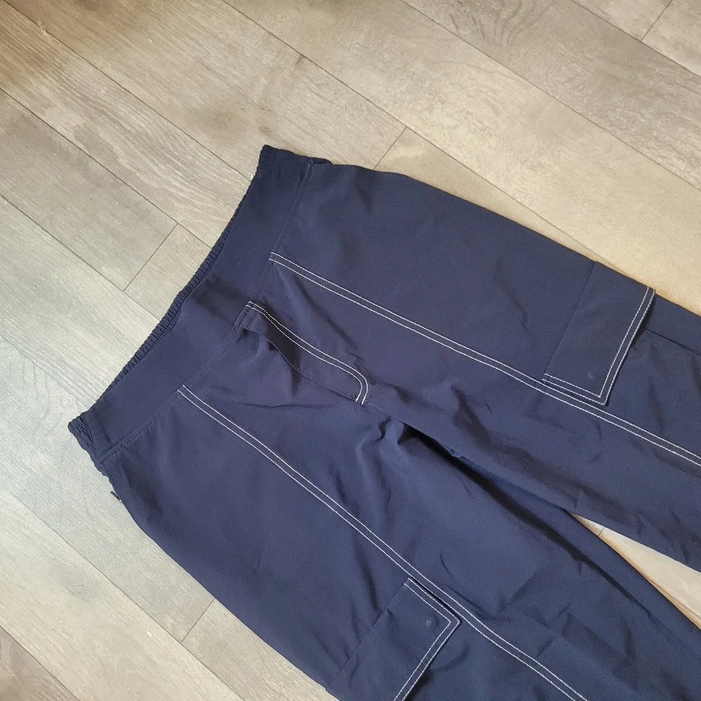 Athleta Navy Blue Pull On Pants Womens Chelsea Utility Jogger Activewear  Size 6 - Picture 3 of 6